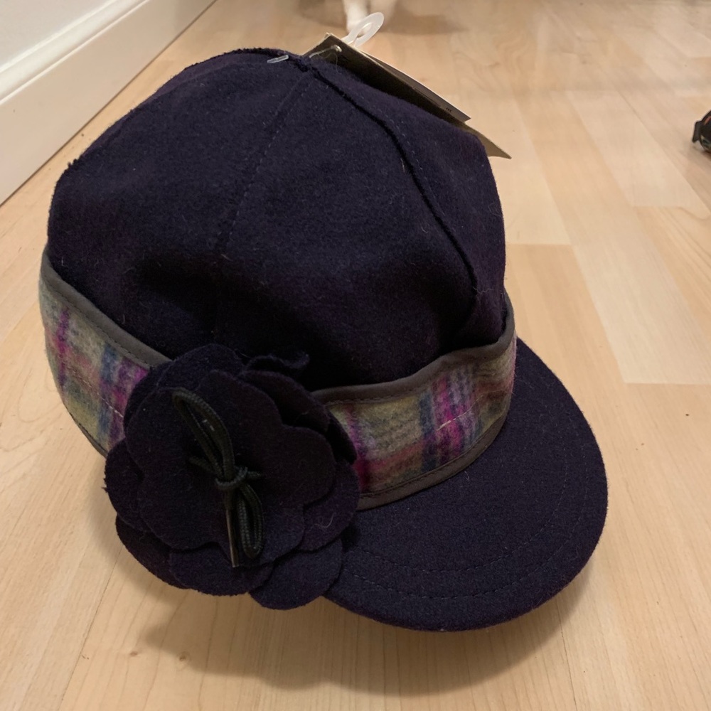 Women’s Stormy Kromer NWT